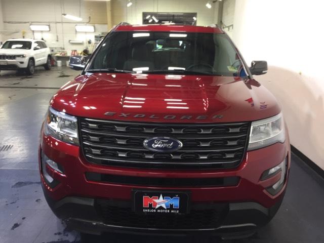 17 Ruby Red Metallic Tinted Clearcoat Ford Explorer Station Wagons Roanoke Com