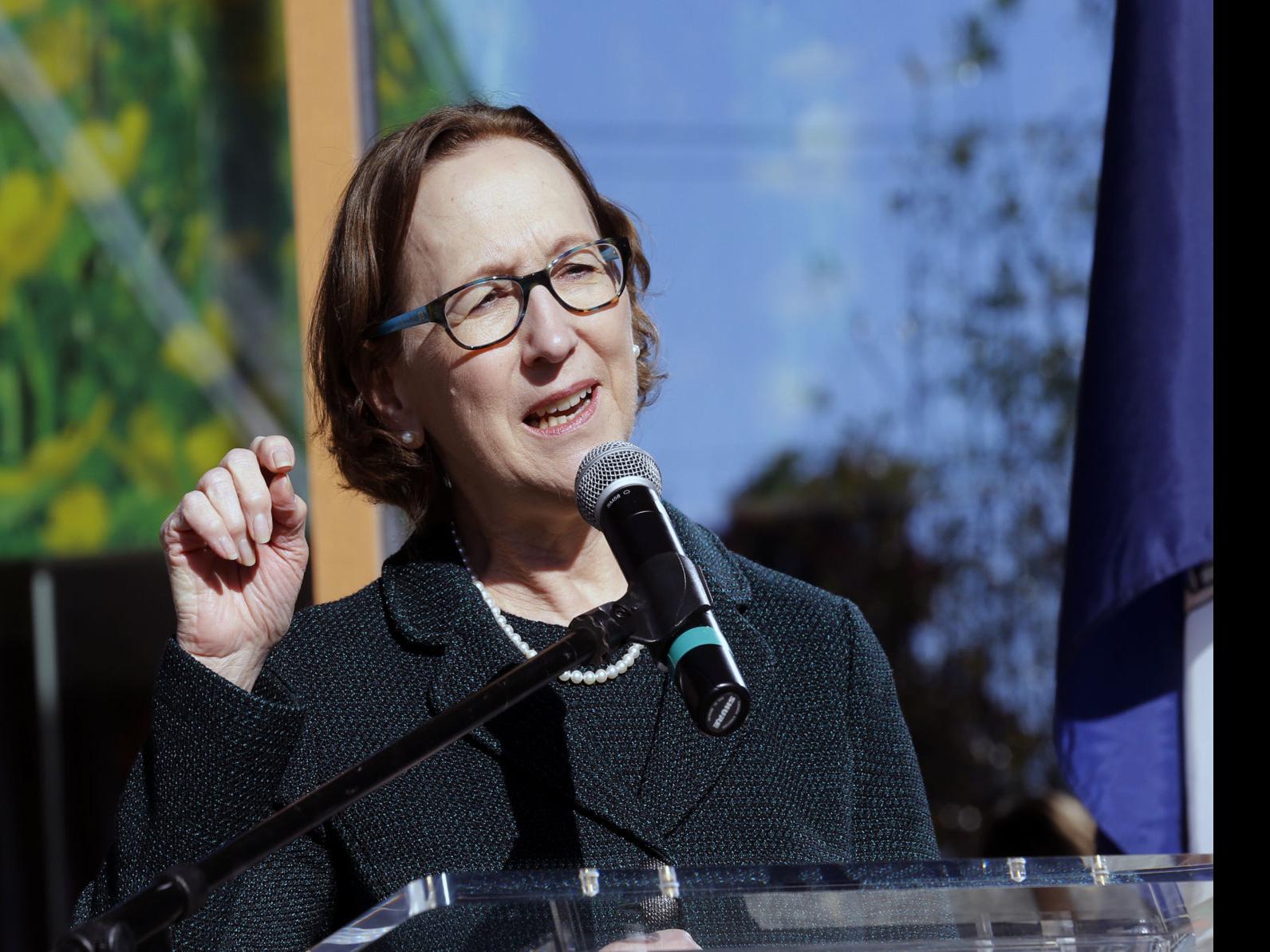 Vcu Health System Ceo To Retire University Plans Nationwide Search For Successor Business News Roanoke Com