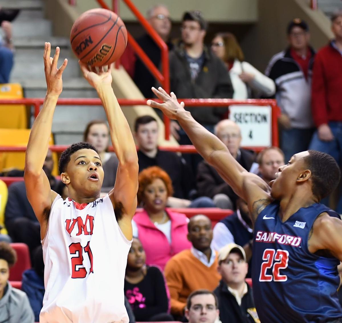 Shot At Buzzer Falls Short For Vmi Men S Basketball Qj Peterson