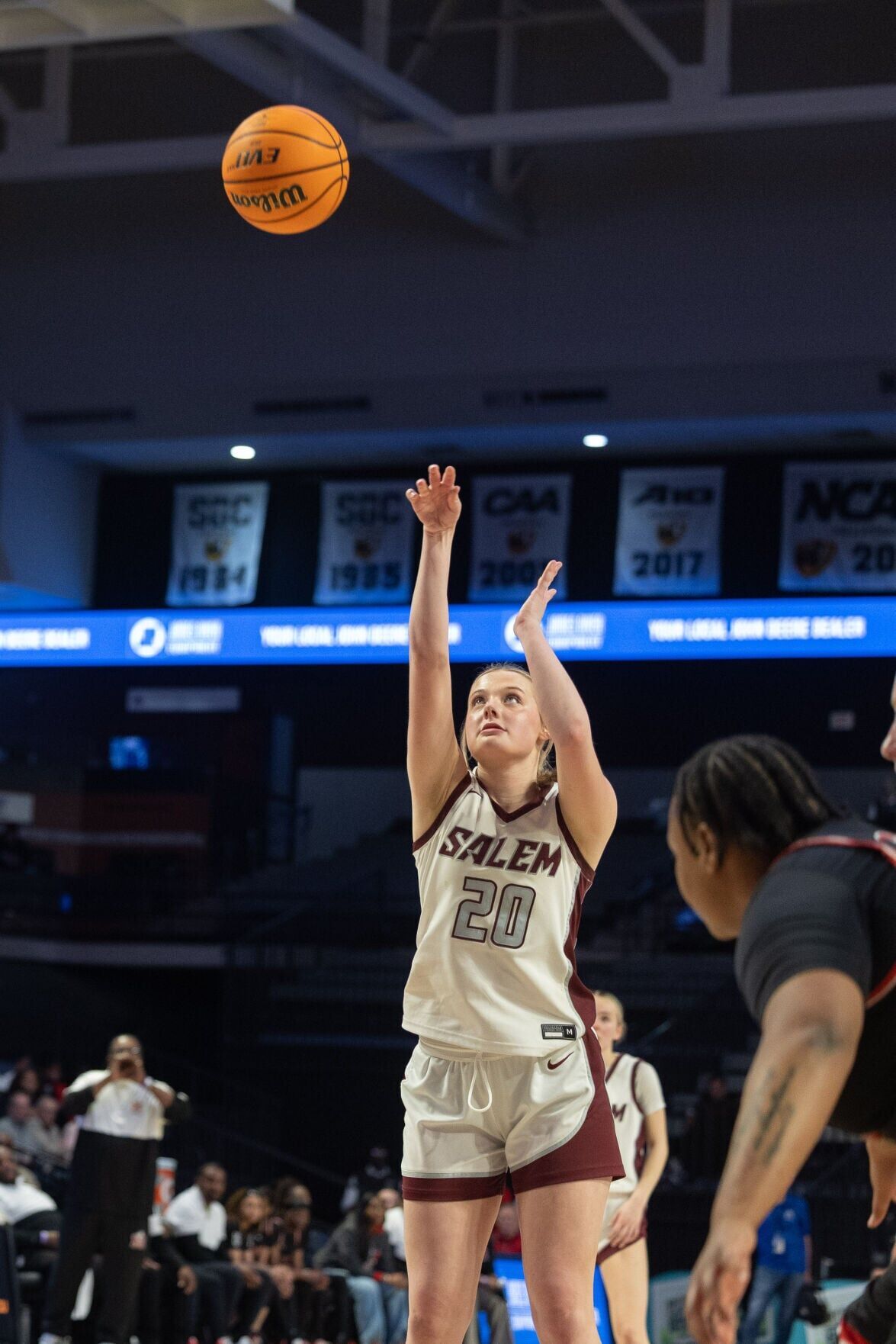 PHOTOS: Salem vs. Manor in the Class 4 girls state final