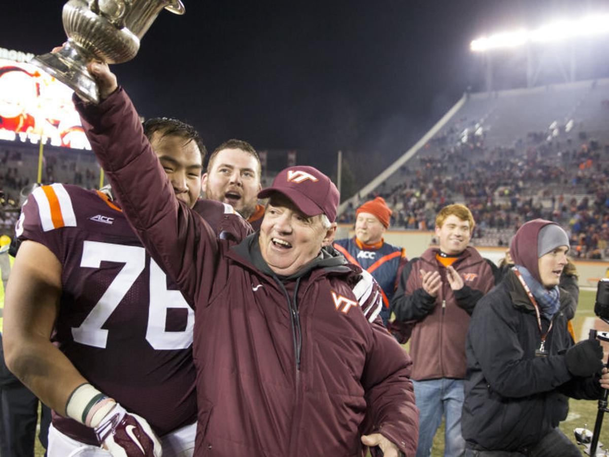 A Look Back At Frank Beamer S 28 Games Vs Virginia Virginia