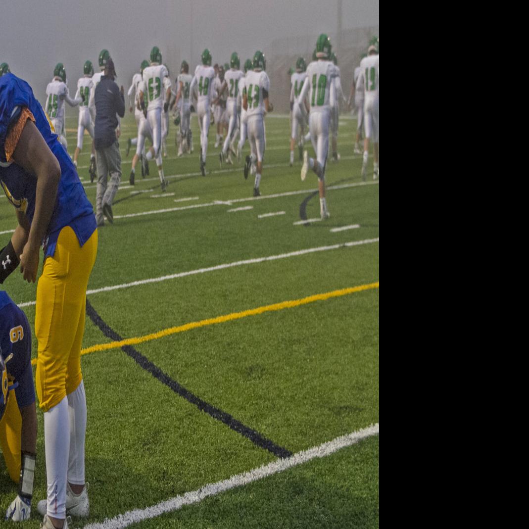 H S Football Blacksburg S Unbeaten Run Ends With Ot Loss To