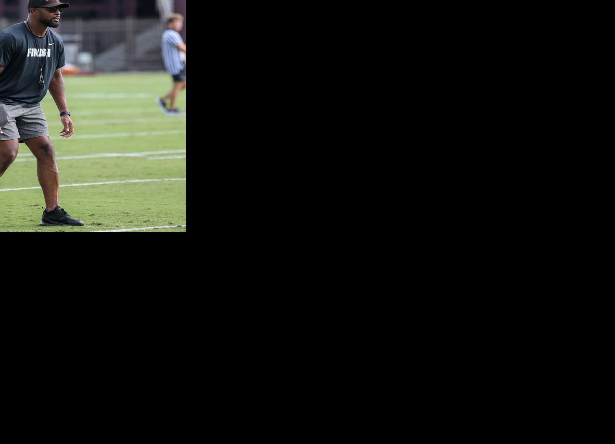 Virginia Tech 2021 fall camp practice observations The white helmets