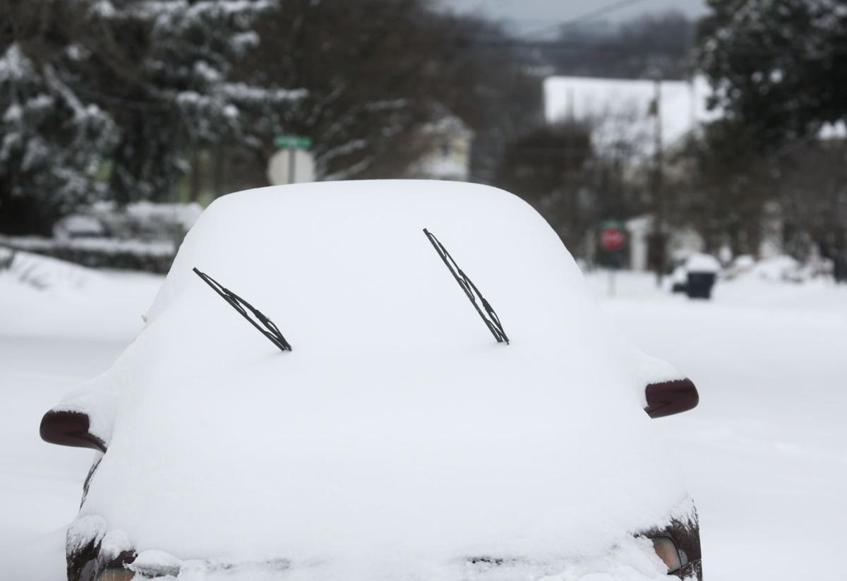 Sw Virginia Prepare For 1 2 Feet Of Snow Locally More