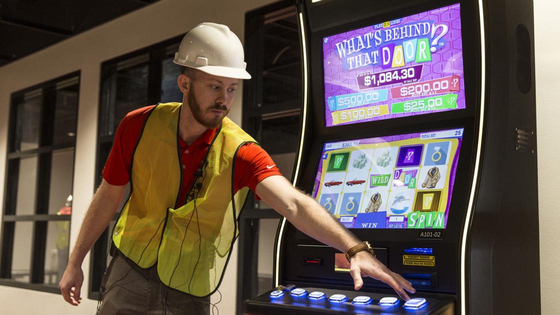 Rosie's Gaming Emporium previews racing terminals | Z-no-digital |  roanoke.com