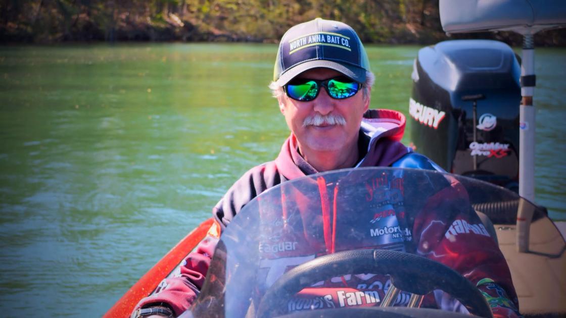 Bill Cochran Angler Banks That Tiger Bass Puts Teeth Into Smith Mountain Lake Fishing Sports Roanoke Com