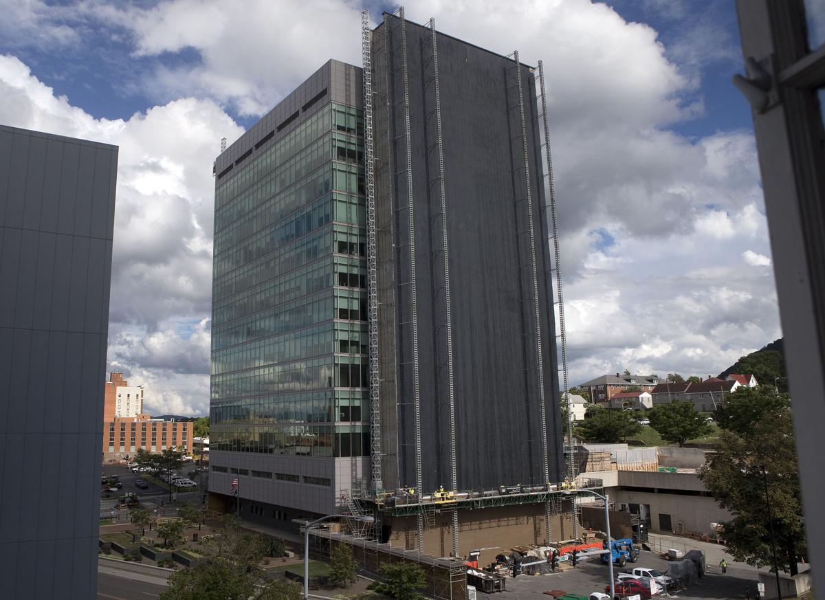 Robot with sturdy grip rebricks Roanoke's Poff Federal Building