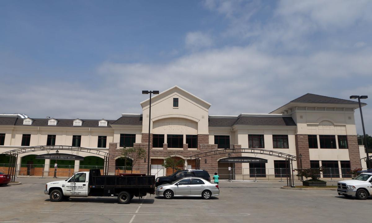 Carilion seeks to turn former grocery into onestop shop for