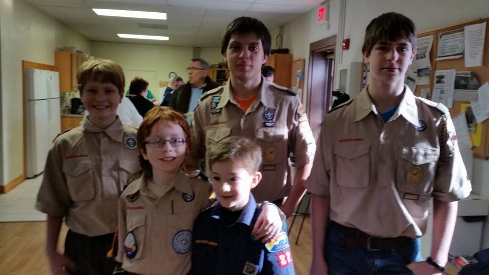 Troop 333, Pack 82 Help Out On Scout Sunday