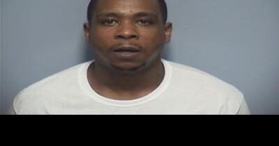 Police arrest Roanoke man, seize over two pounds of fentanyl, guns, cash - Vimarsana News