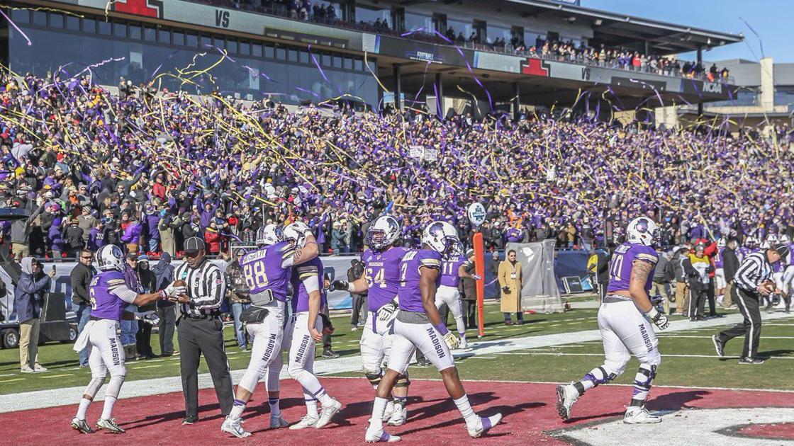 Jmu Football Dukes Ndsu Enjoy Loyal Fan Bases College
