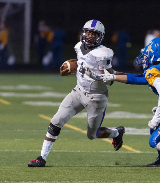 Scenes from the Patrick HenryWilliam Fleming football game High