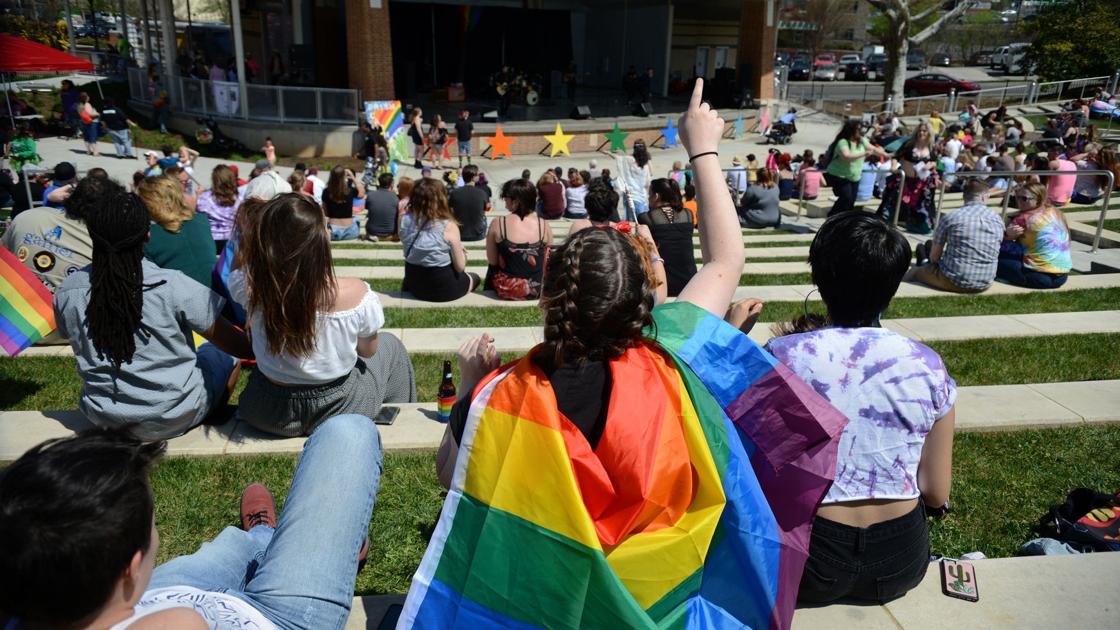 Thousands show Pride, colors at spring festival Local News