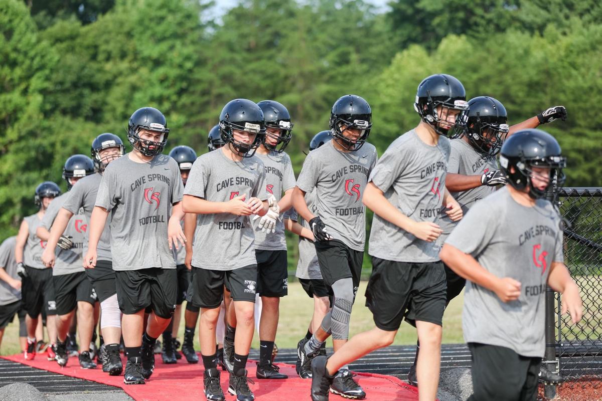 Scenes From Cave Spring High Football Practice High Schools
