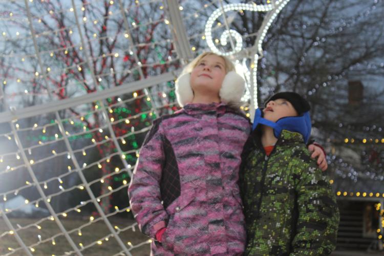 illuminightspreview 112819 ex p01