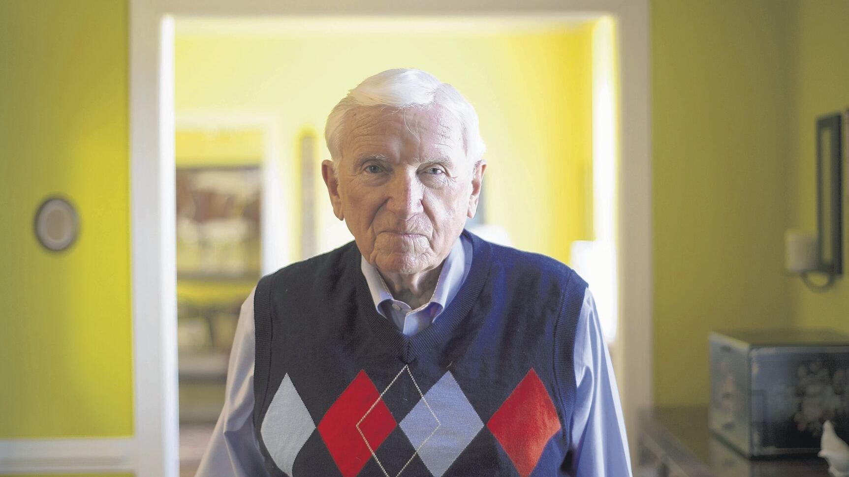 Former Lynchburg mayor who took stance against racism dies at age 90 - Vimarsana News