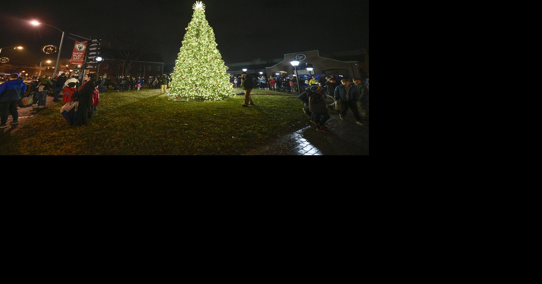 Photos and video Salem parades into the Christmas season