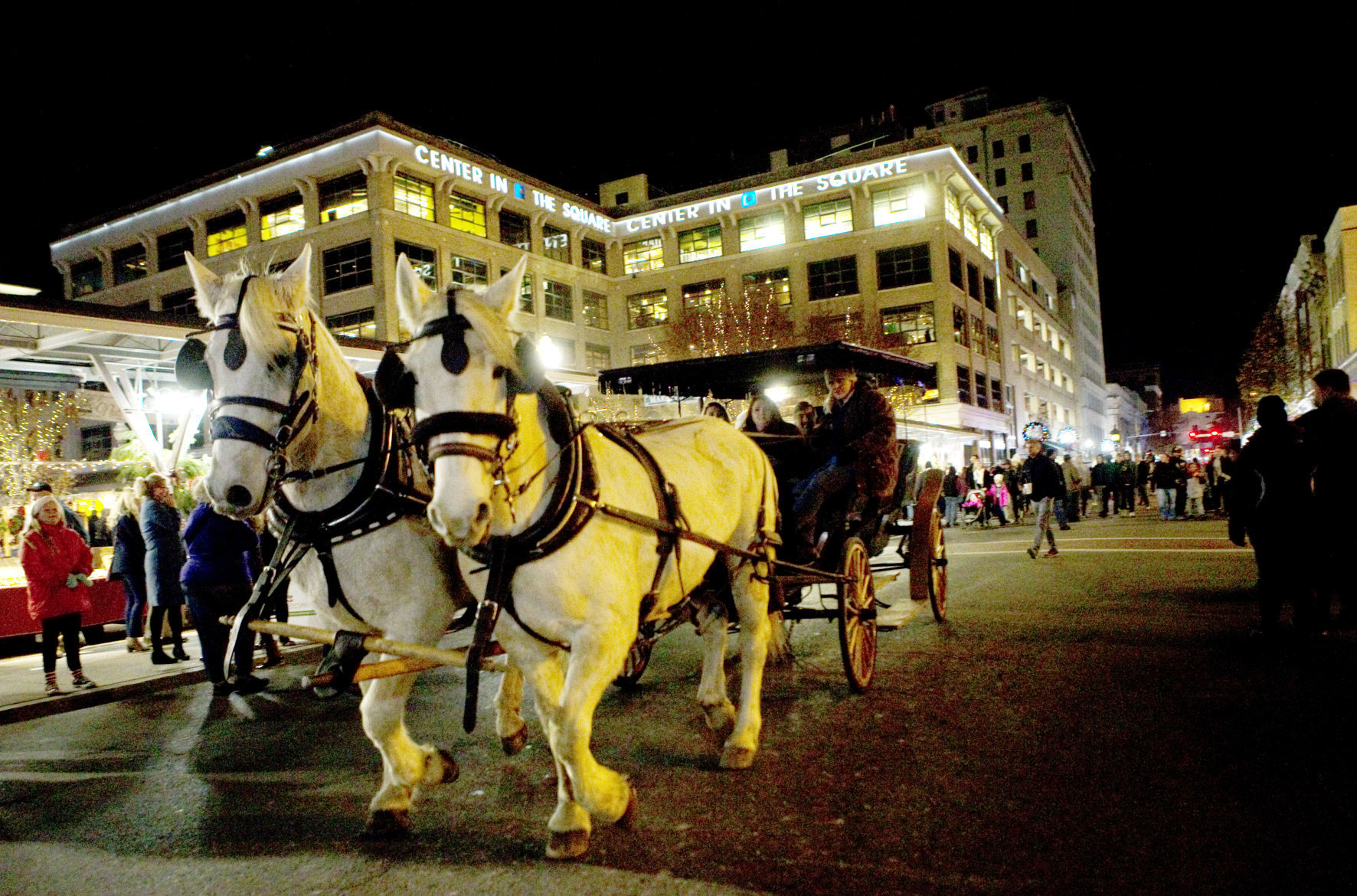 Roanoke s Dickens Of A Christmas Is Reimagined With No Parade But Many Roanoke s Dickens Of A Christmas Is Reimagined With No Parade But Many