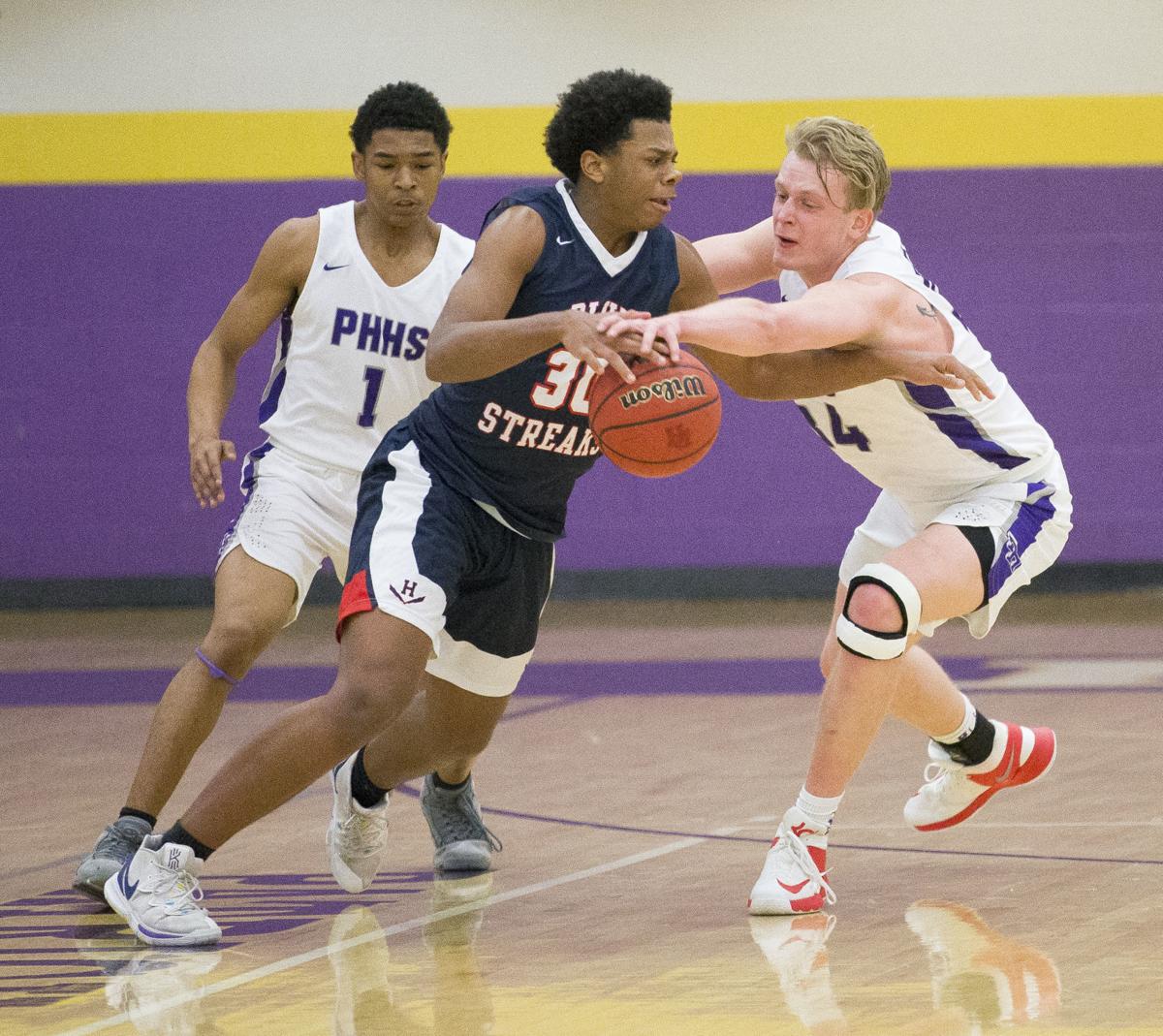 H S Boys Basketball Ph Holds On In Crazy Finish To Beat Harrisonburg High Schools Roanoke Com