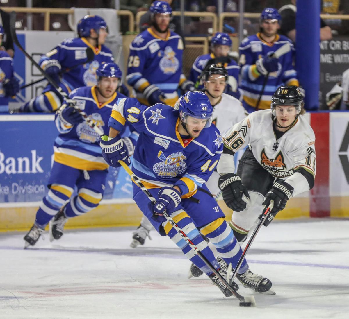 Rail Yard Dawgs knock off Fayetteville in front of record crowd Local