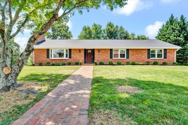 4 Bedroom Home in Salem - $399,950