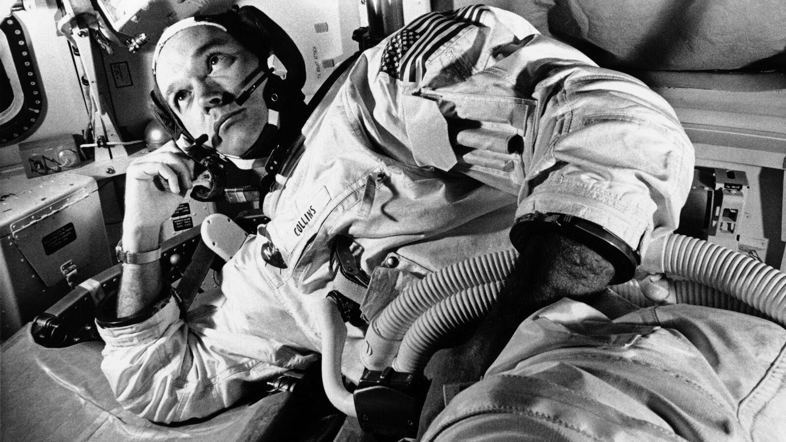 Astronaut Michael Collins, Apollo 11 pilot, dies at 90 - Vimarsana News