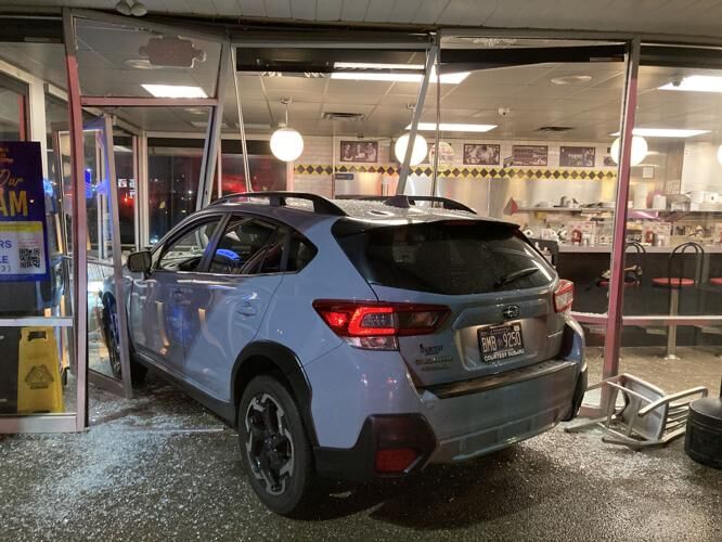 Wytheville, Tennessee - A Tennessee Driver Plowed Her Car Into a Waffle House