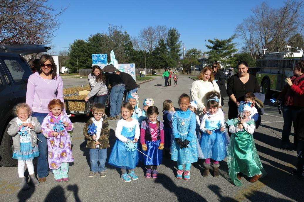 Fincastle announces Christmas Parade winners Lifestyles