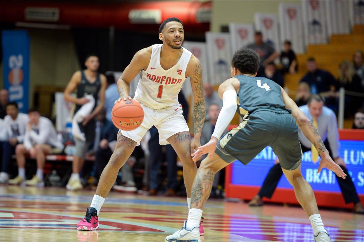 Ru Men S Basketball Highlanders Overcome Slow Start To Beat