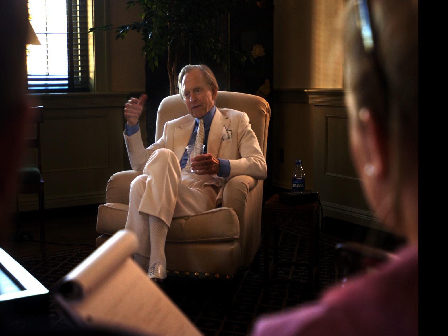 Author And Richmond Native Tom Wolfe Dies At 88 Virginia