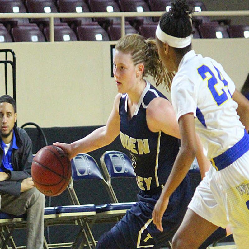 Freeland S 30 Points Leads Hidden Valley S Girls Past William