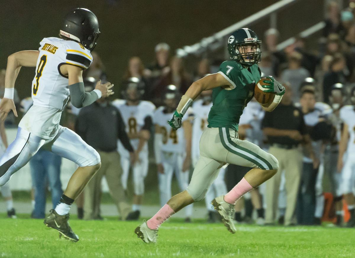 Scenes from the Floyd CountyGlenvar football game