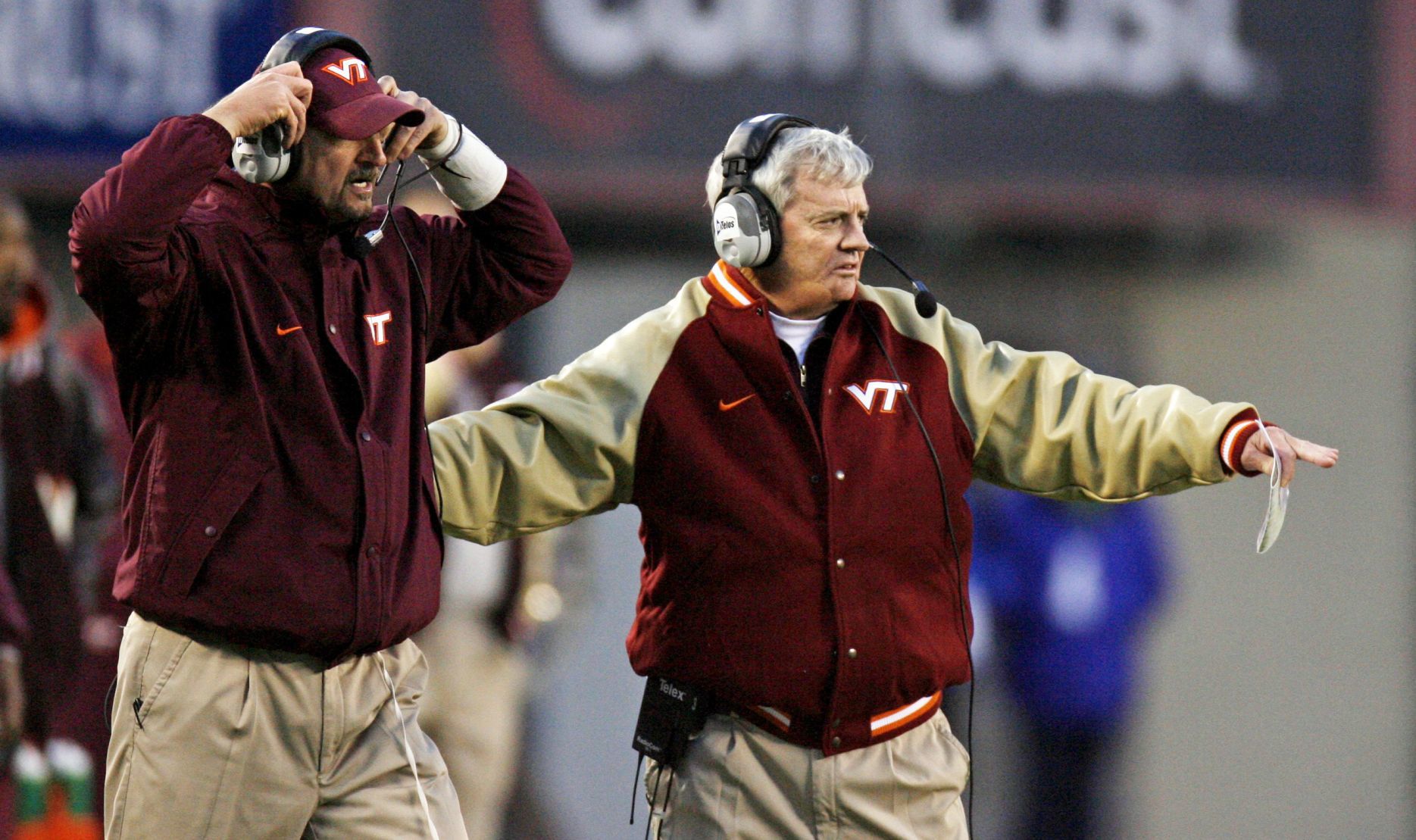 virginia tech football jumbo screen replay