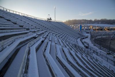 Winter storm creates unique Sunday at Martinsville ...