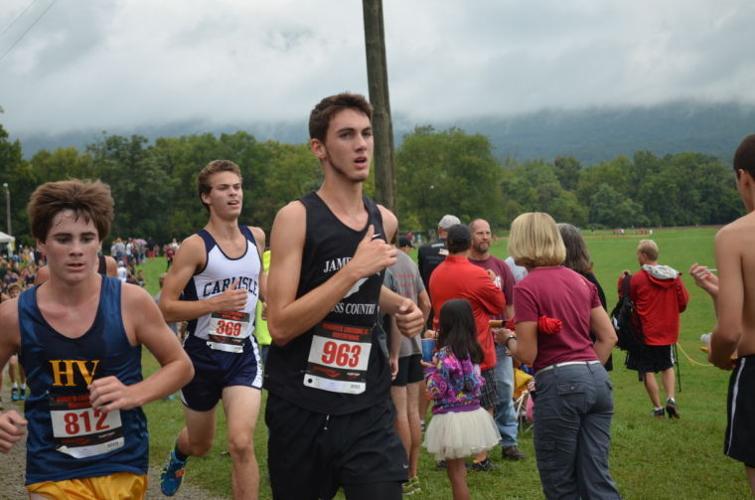 James River's Fowler finishes 15th at Knights Crossing invitational