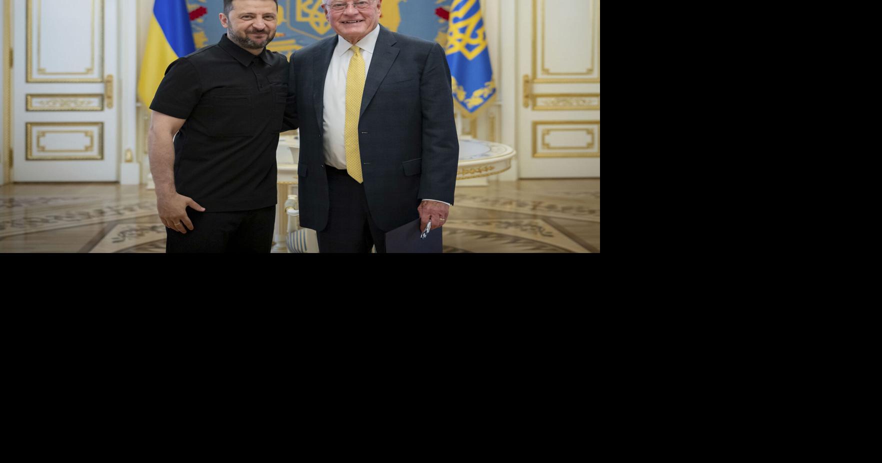 Trump threatens Russia with tariffs and boosts US weapons for Ukraine