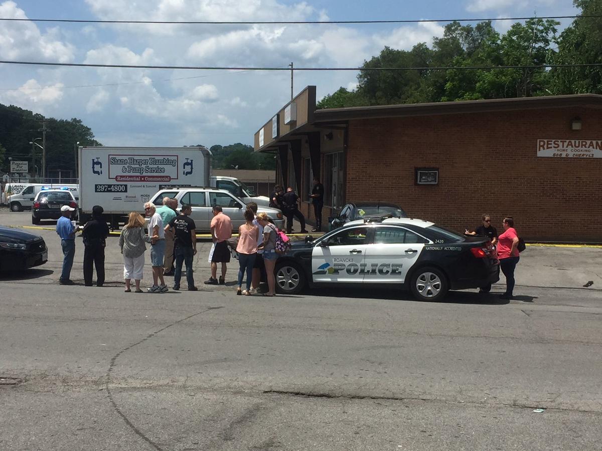 Photos Shooting on Shenandoah Avenue in Roanoke Gallery