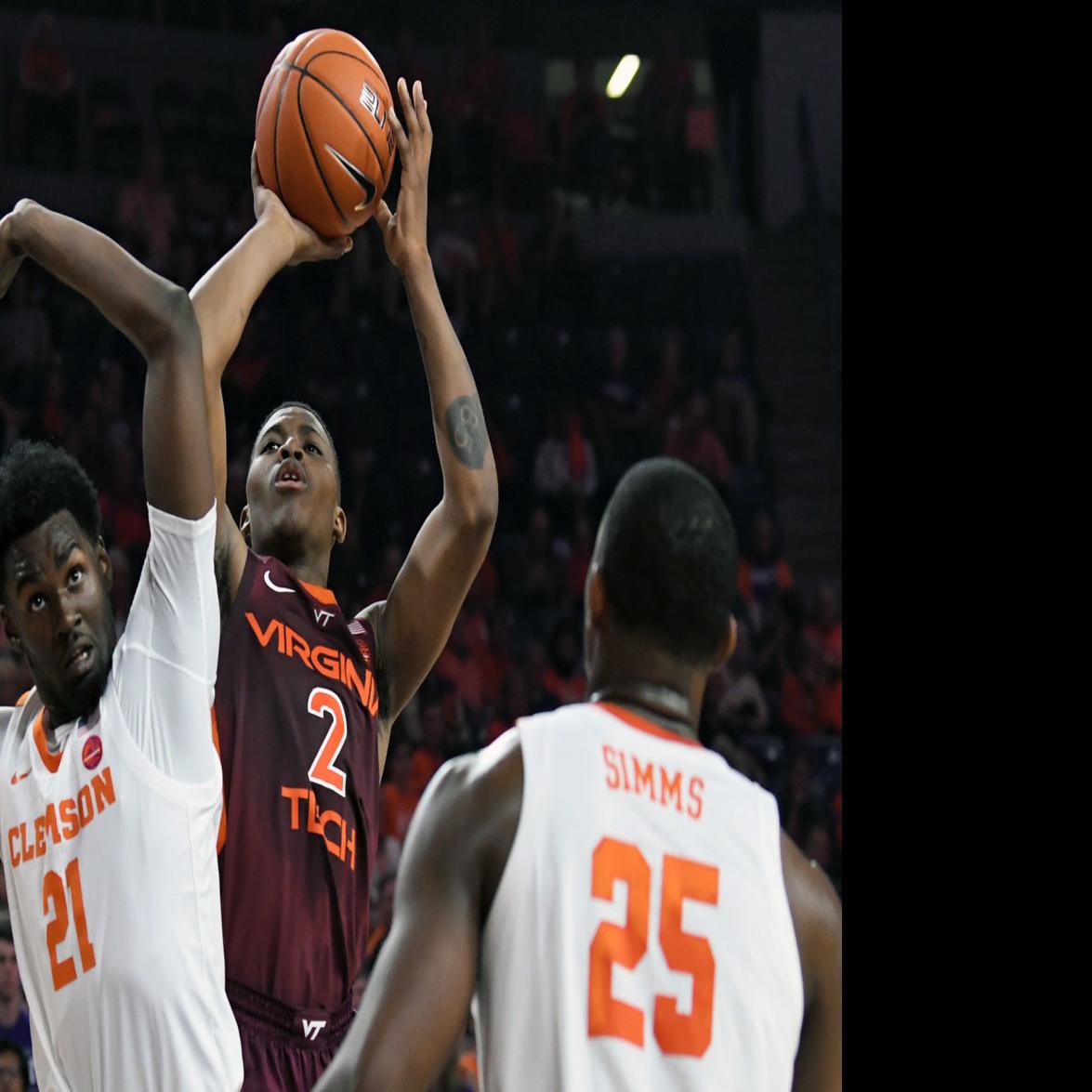 Mcfarling Nolley Dazzles In Historic Virginia Tech Men S