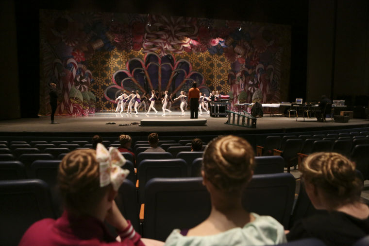 Southwest Virginia Ballet Sweetens Nutcracker Set Adds Actors For 25th Anniversary Arts