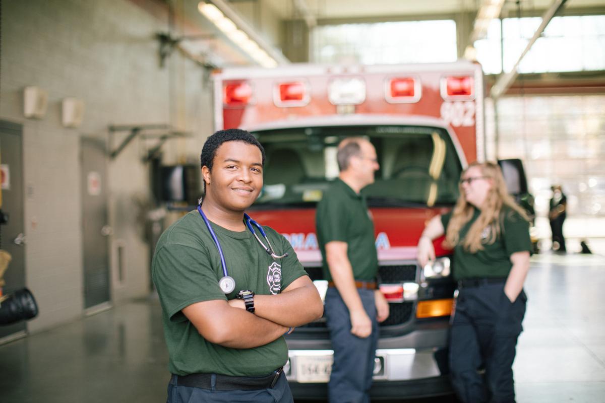 10 Graduate From Roanoke School S First Ever Emt Program Local News Roanoke Com