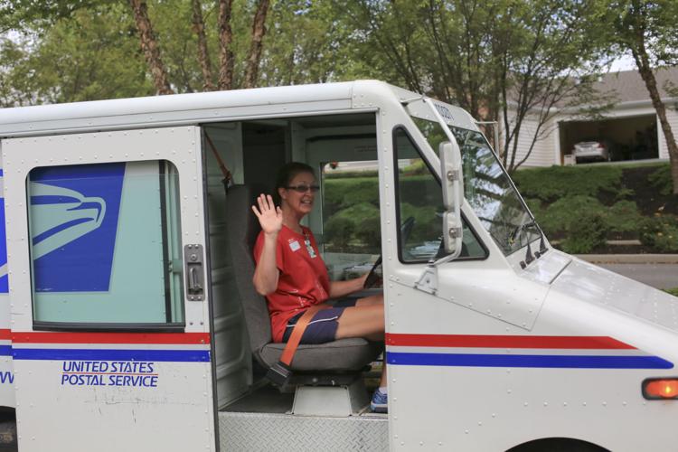 Villas at 10 Voicing thanks to the workers