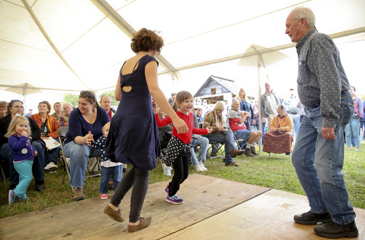 Acres of people enjoy the 42nd Folklife Festival in Ferrum Photo