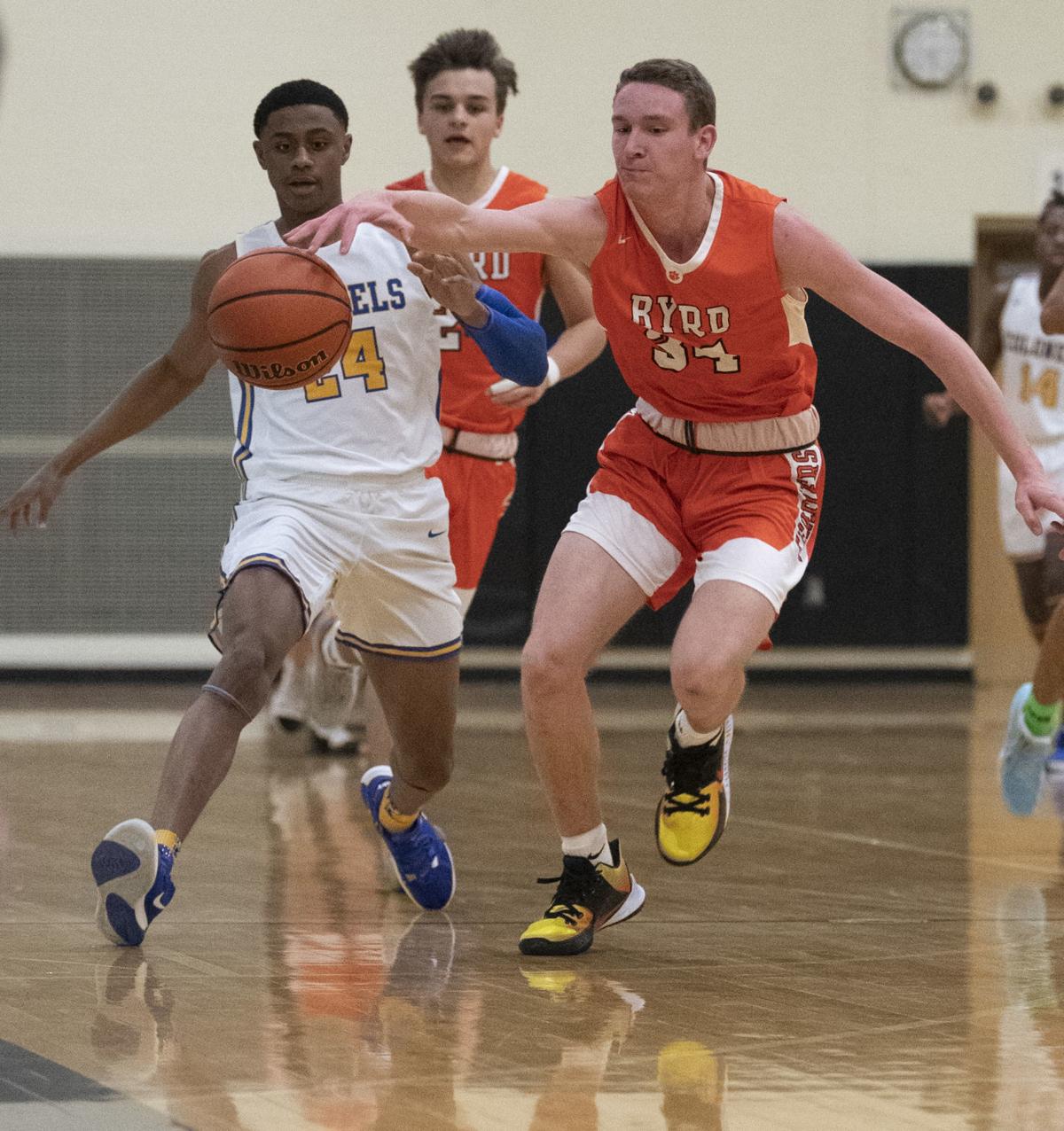 H S Boys Basketball Fleming Tops Byrd To Reach Blue Ridge District Tourney Final High Schools Roanoke Com