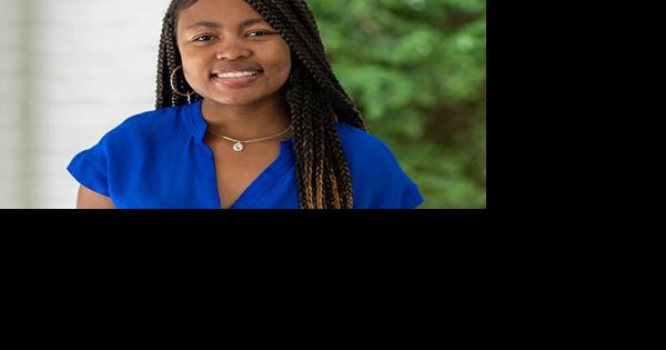 For Hollins student, change central to class of 2023 grads - Vimarsana News