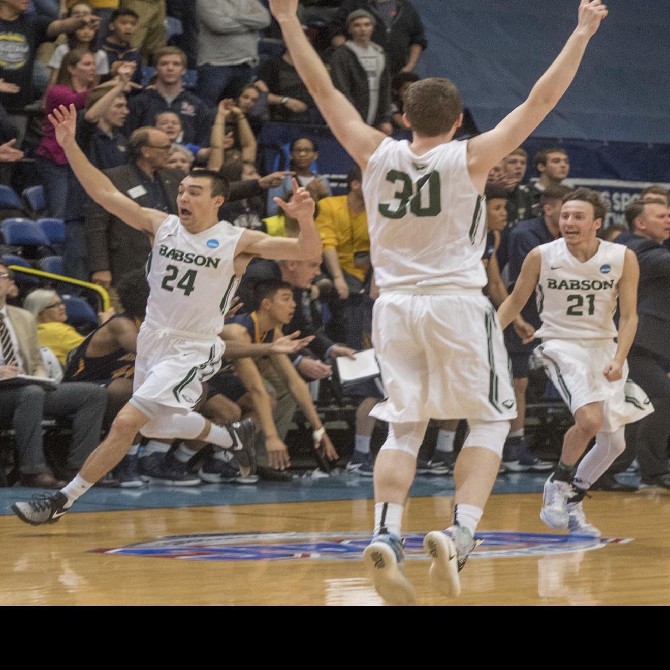 Babson Star S Block Clinches D Iii Men S Basketball Title For