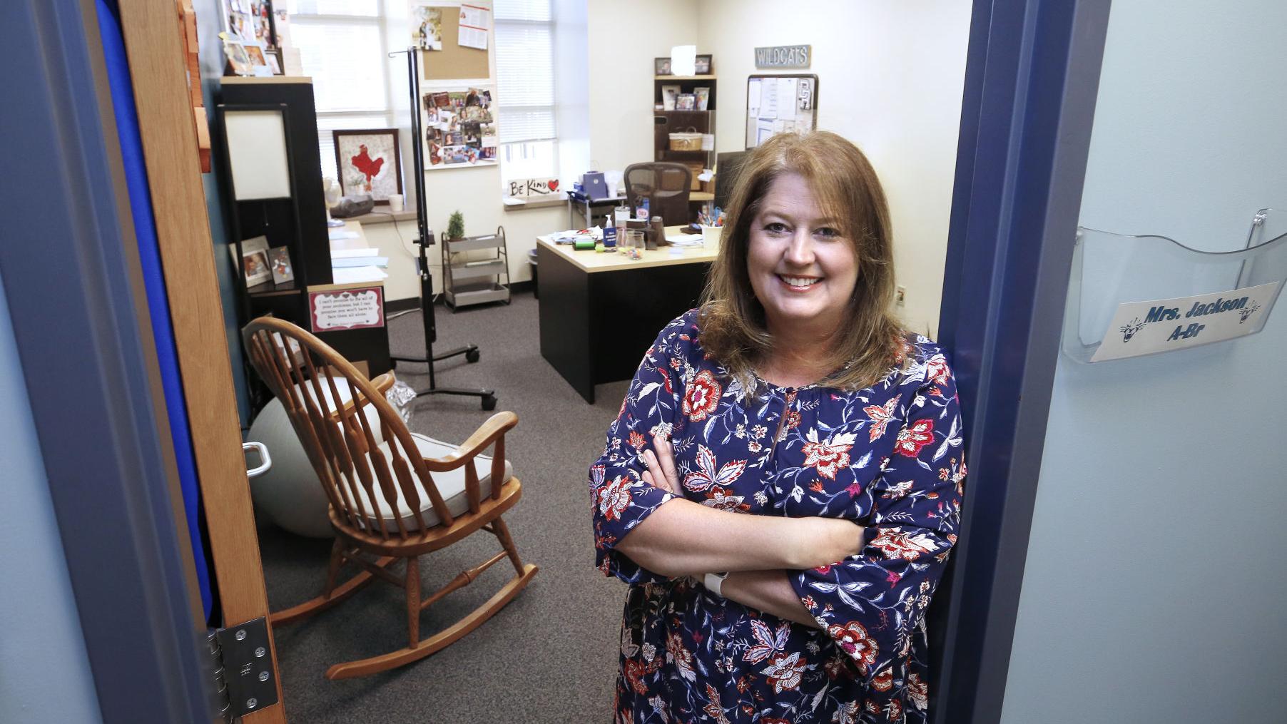 Virginia's top colleges are wait-listing more applicants, raising expectations - Vimarsana News