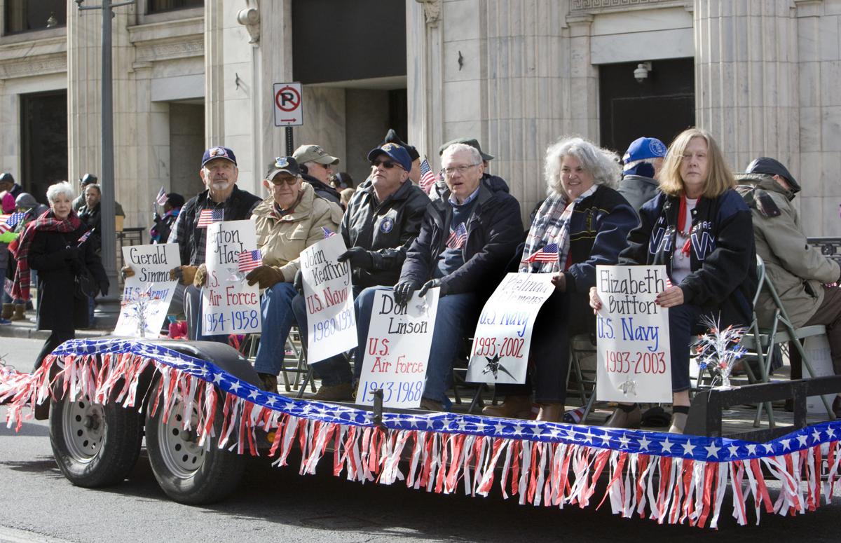 Memorial day veterans day represent which holiday
