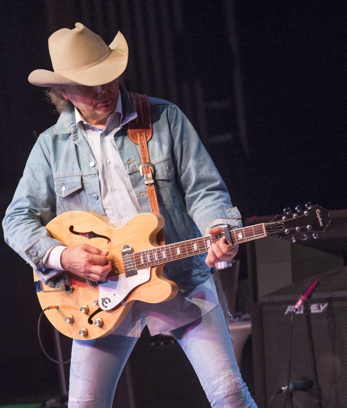 Concert review Dwight Yoakam and band update the wayback machine