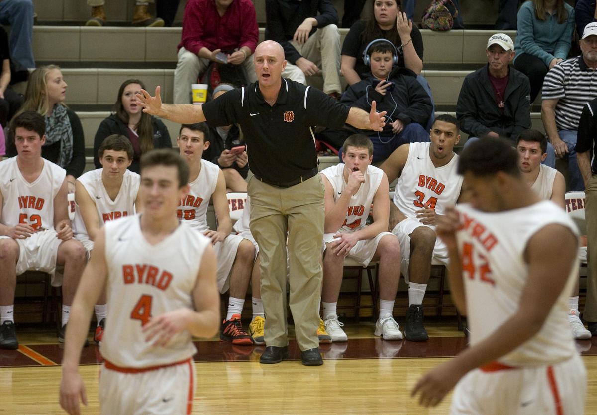 Tuck steps down from boys basketball, golf coaching positions at William Byrd High Schools