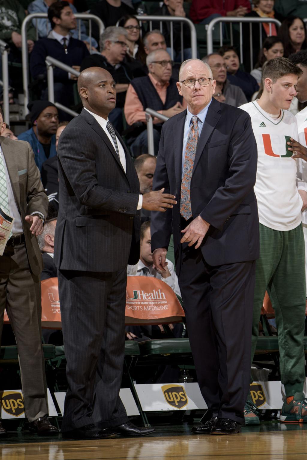 College Basketball Notebook James Johnson To Face Ex Team